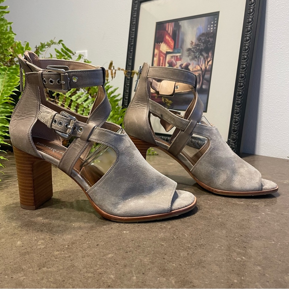 Donald Pliner strappy gray heels